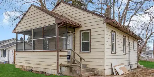 110 Highland Avenue