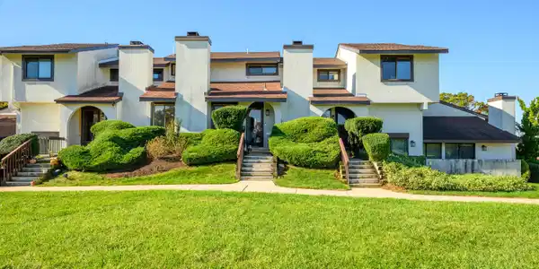 83 Tower Hill Drive