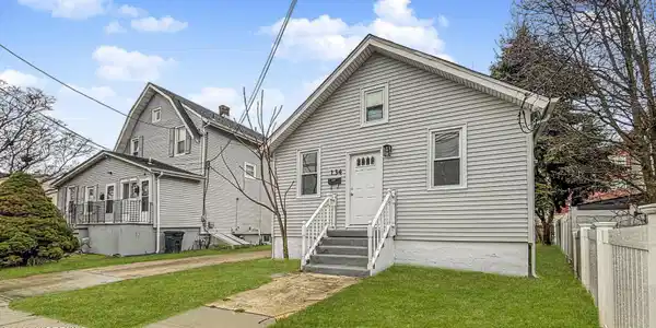 134 Lippincott Avenue