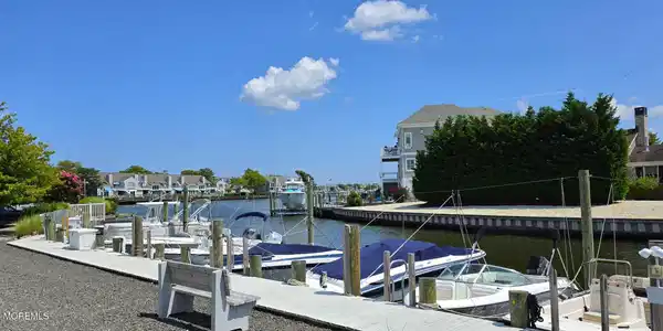 1810 Beach Boulevard