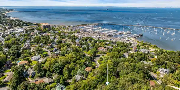 Image 2: Aerial View - Bay