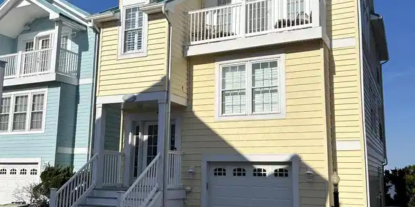 814 Bay Club Lane W Unit 2