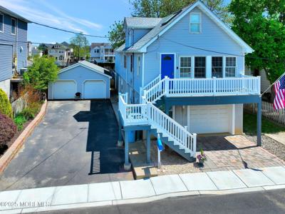17 Central Avenue