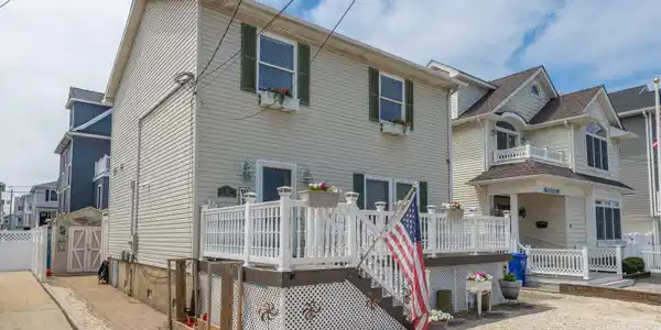 45 Fielder Avenue