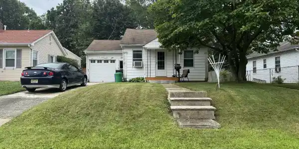 345 W Prospect Avenue