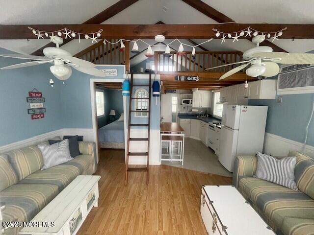 Image 4: Family March 3