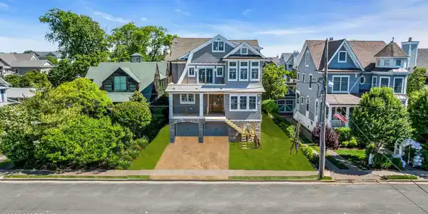 106 Grove Street