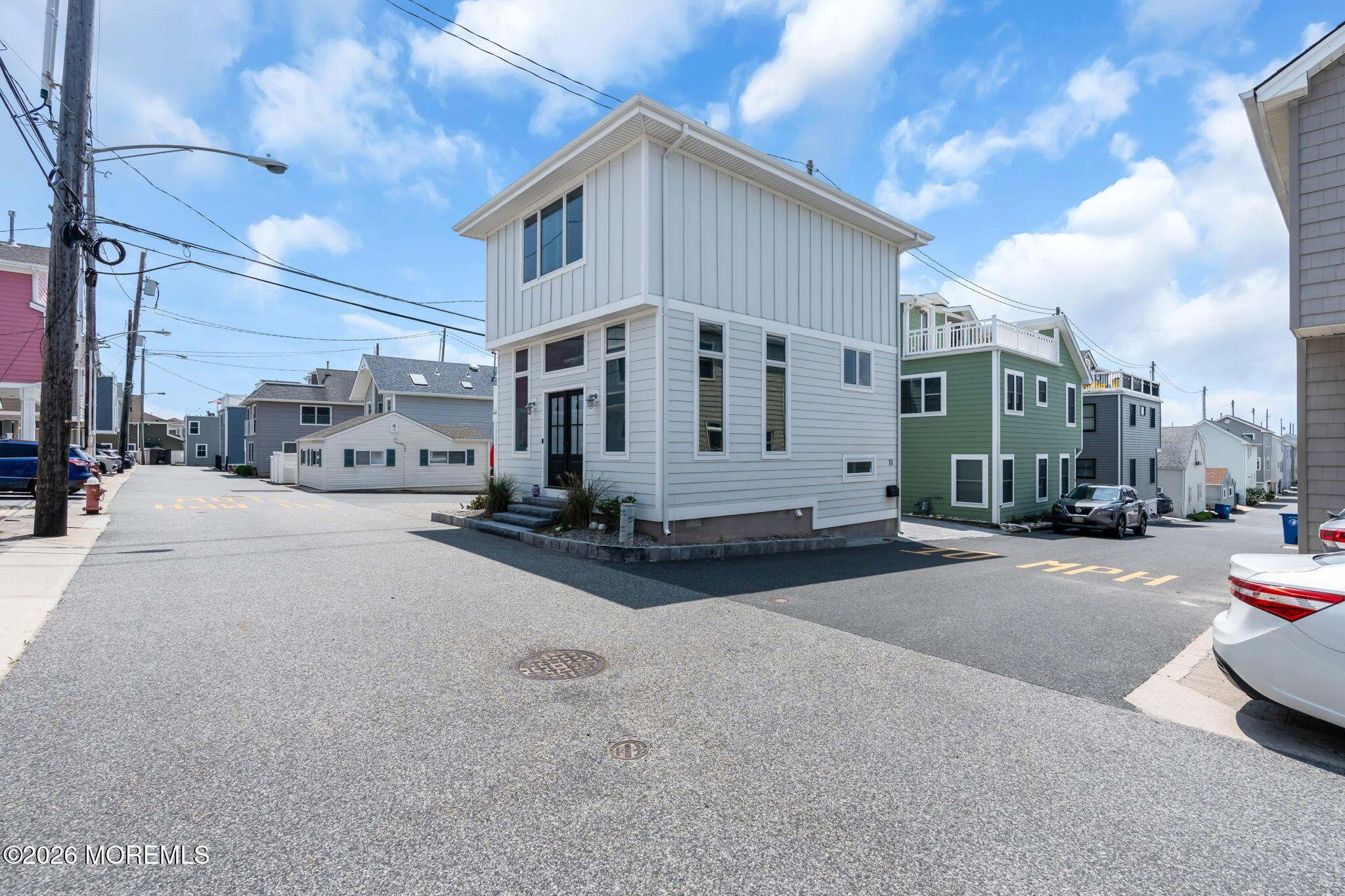 Image 4: 4-web-or-mls-DSC02014