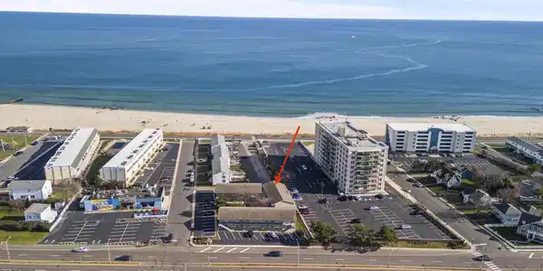 455 Ocean Boulevard Unit 27
