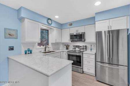 26 Philadelphia Avenue Unit 8