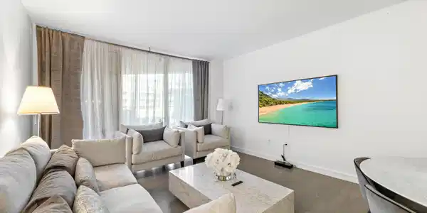15 Morris Avenue Unit 202