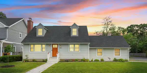 1026 Old Farm Road
