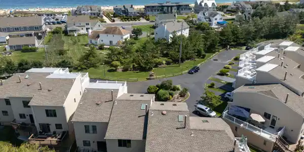 13 Meredith Court