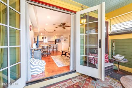 27 Surf Avenue Unit 1B