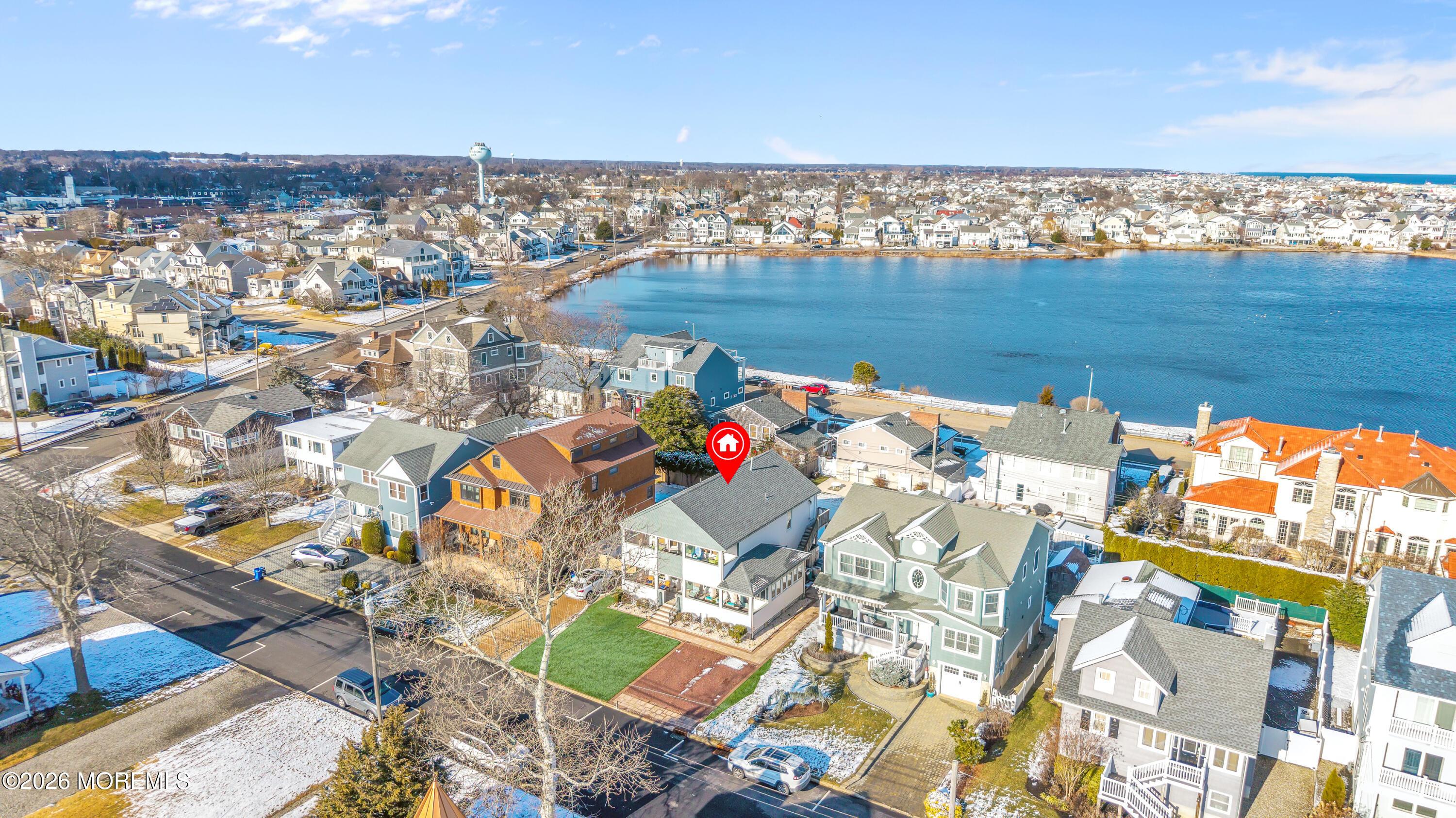 Image 2: Front 6-Edit