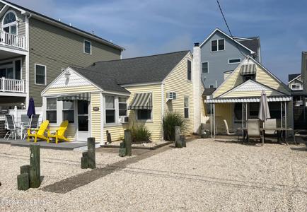 248 Harding Avenue