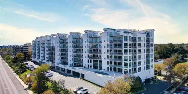 432 Ocean Boulevard N Unit 109