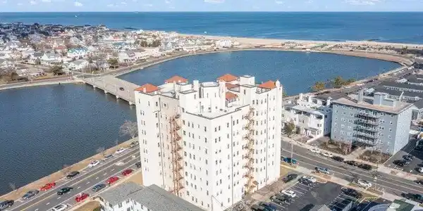 400 Deal Lake Drive Unit 2L