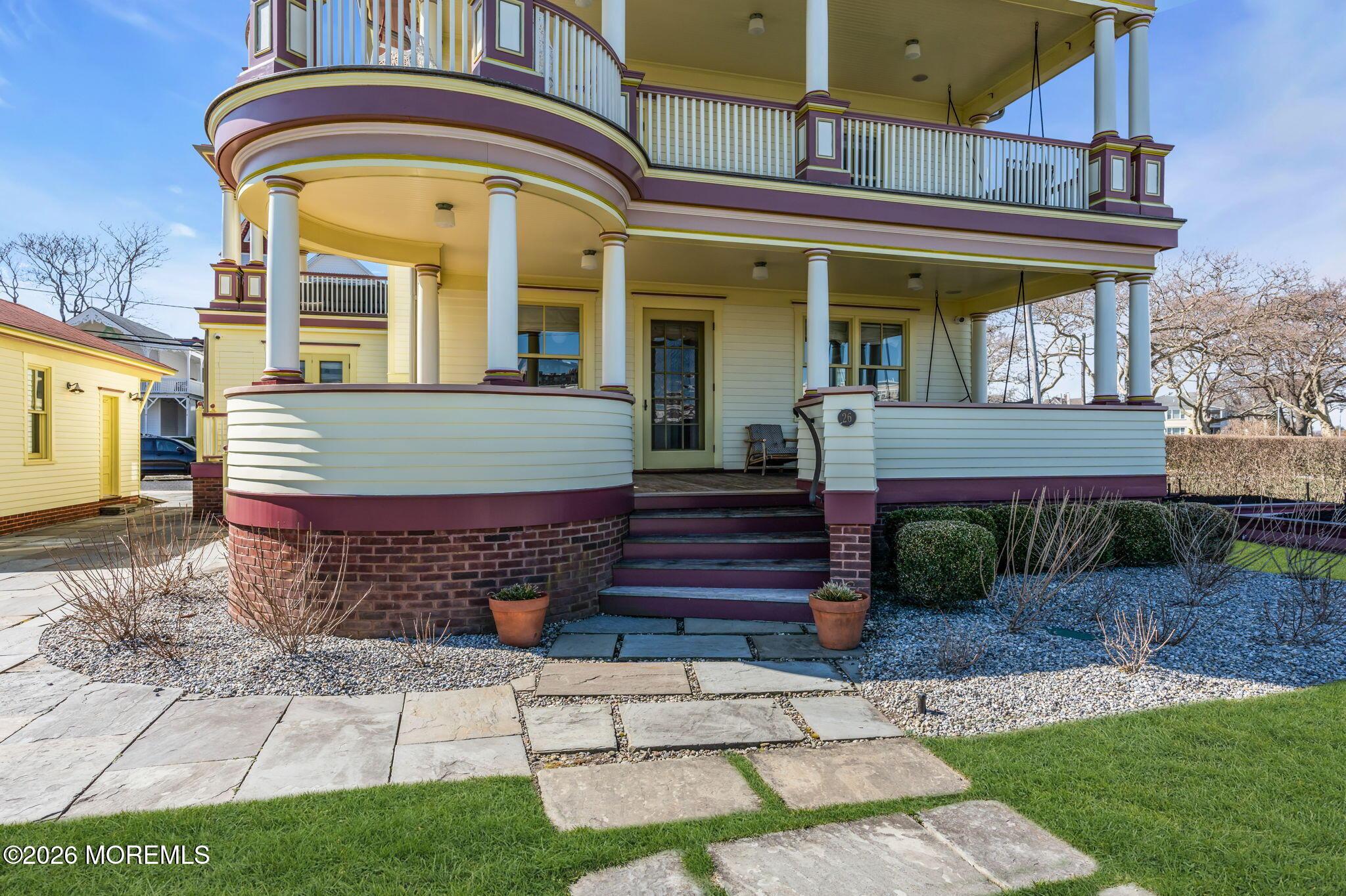 Image 3: 6-web-or-mls-DSC08014-1