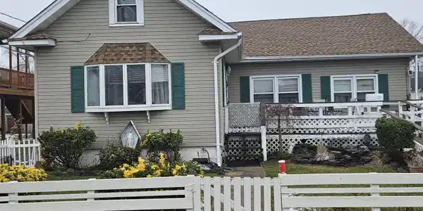 15 Atlantic Avenue