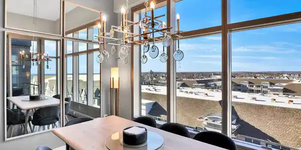 30 Melrose Terrace Unit 605