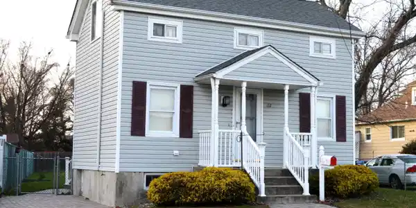 182 East Road