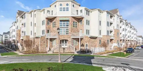 33 Cooper Avenue Unit 110