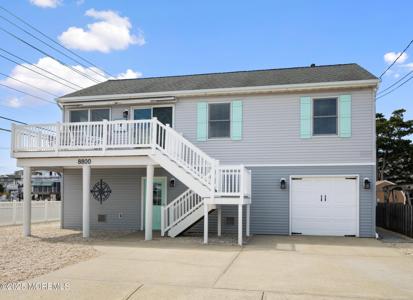 8800 Long Beach Boulevard