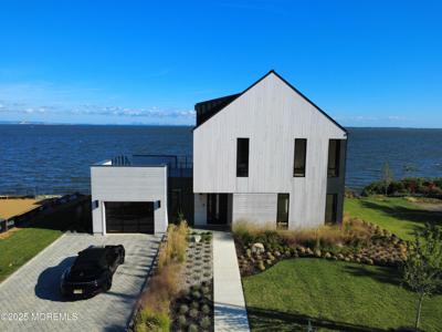 2 Brant Drive