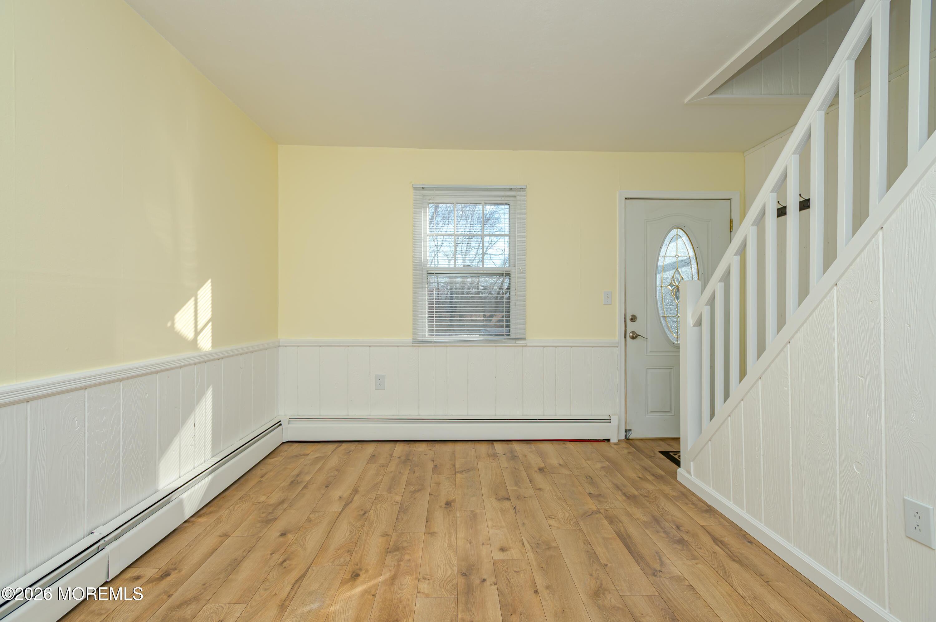 Image 4: Front Room 2