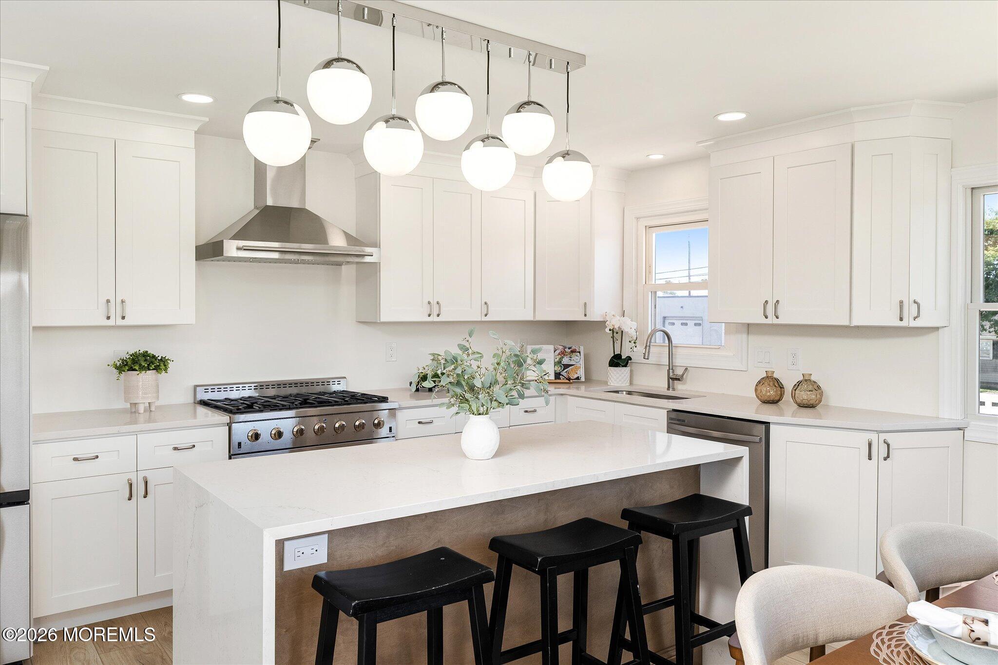 Image 3: 08-615_S_Barnegat_Avenue-17