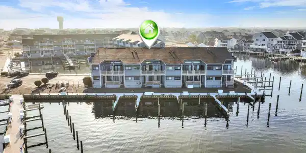 1919 Bay Boulevard Unit C13