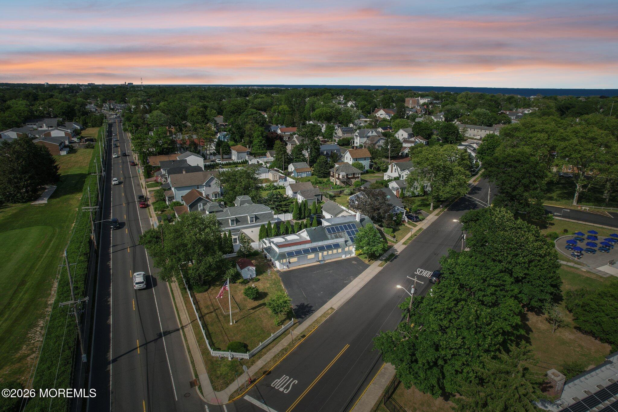 Image 4: 50-web-or-mls-VT-1006-2