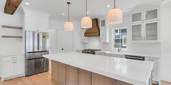 Image 3: 10-web-or-mls-DSC02046