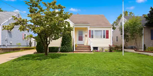 180 Gabriel Terrace
