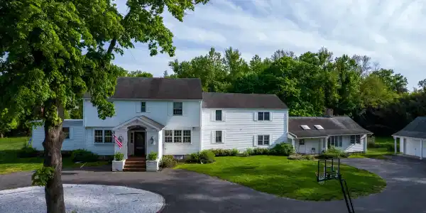 135 Rumson Road