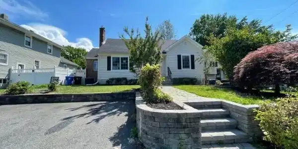 86 Washington Avenue