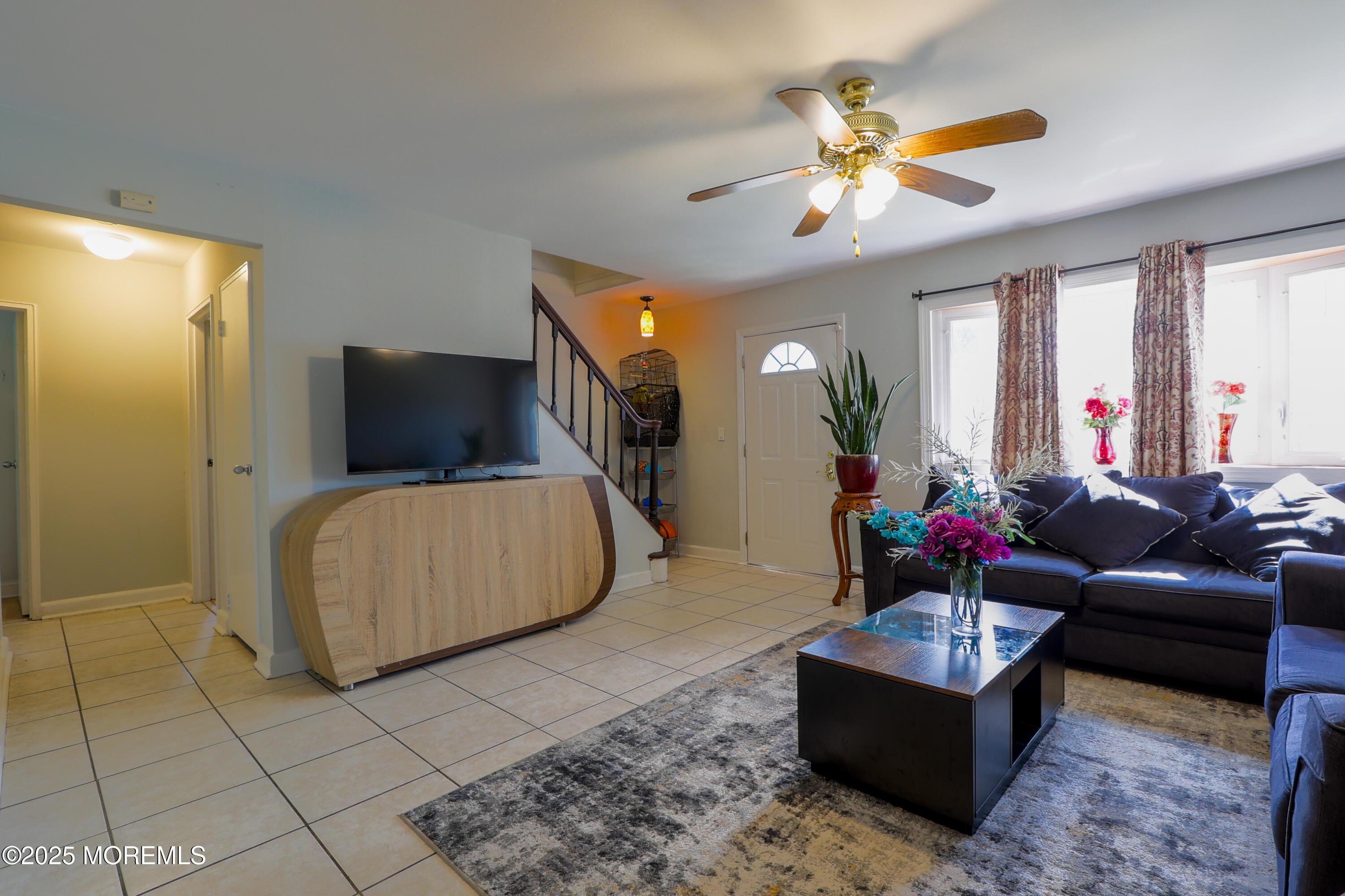 Image 4: 5F7A8070-HDR