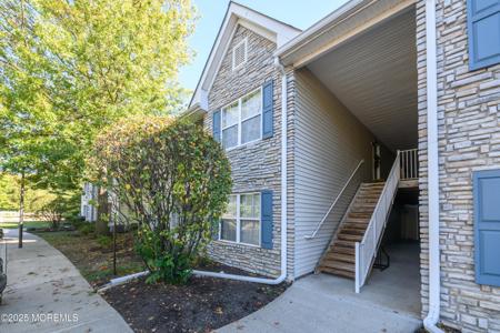816 Wedgewood Circle