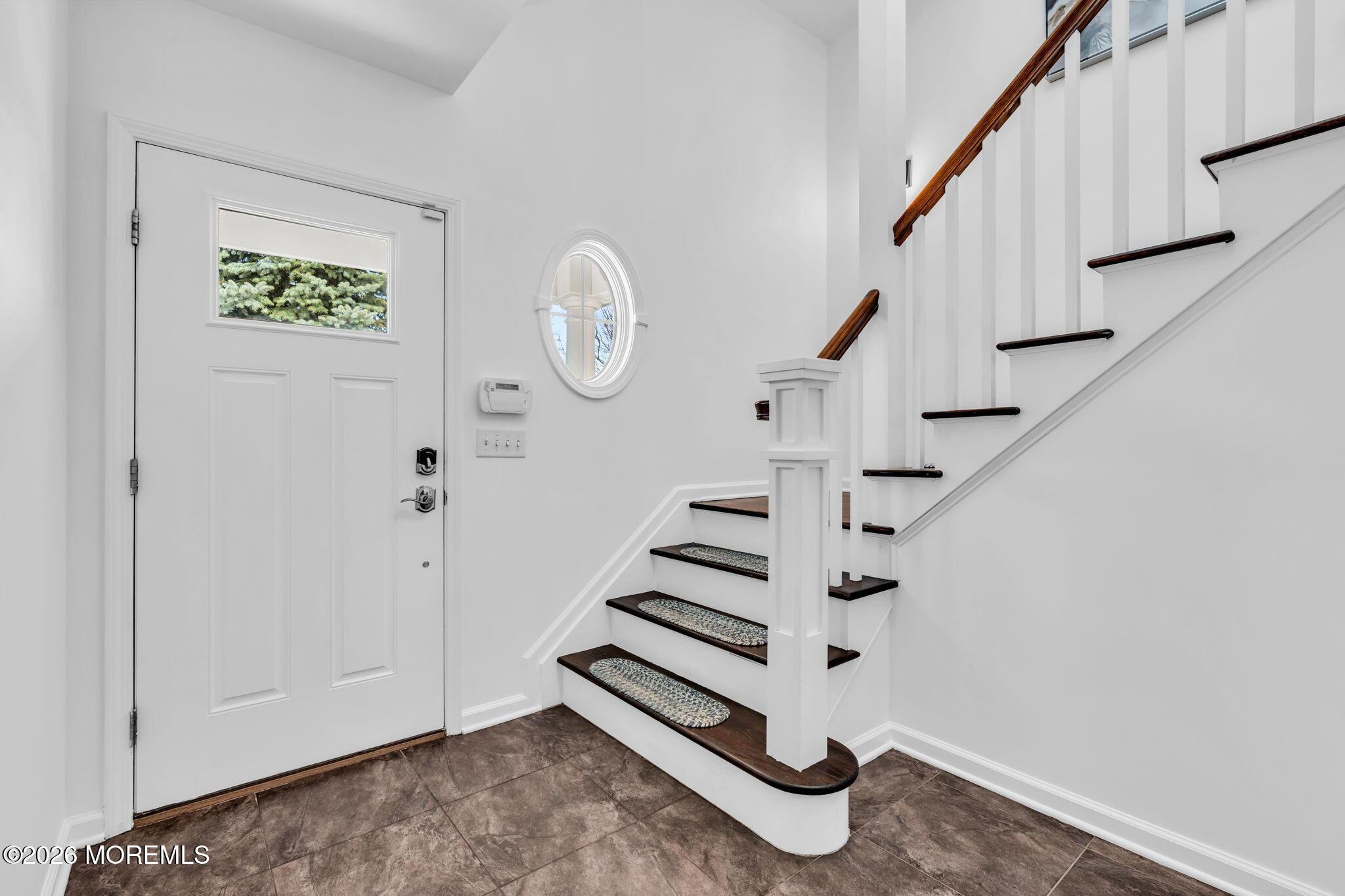 Image 3: Open Staircase