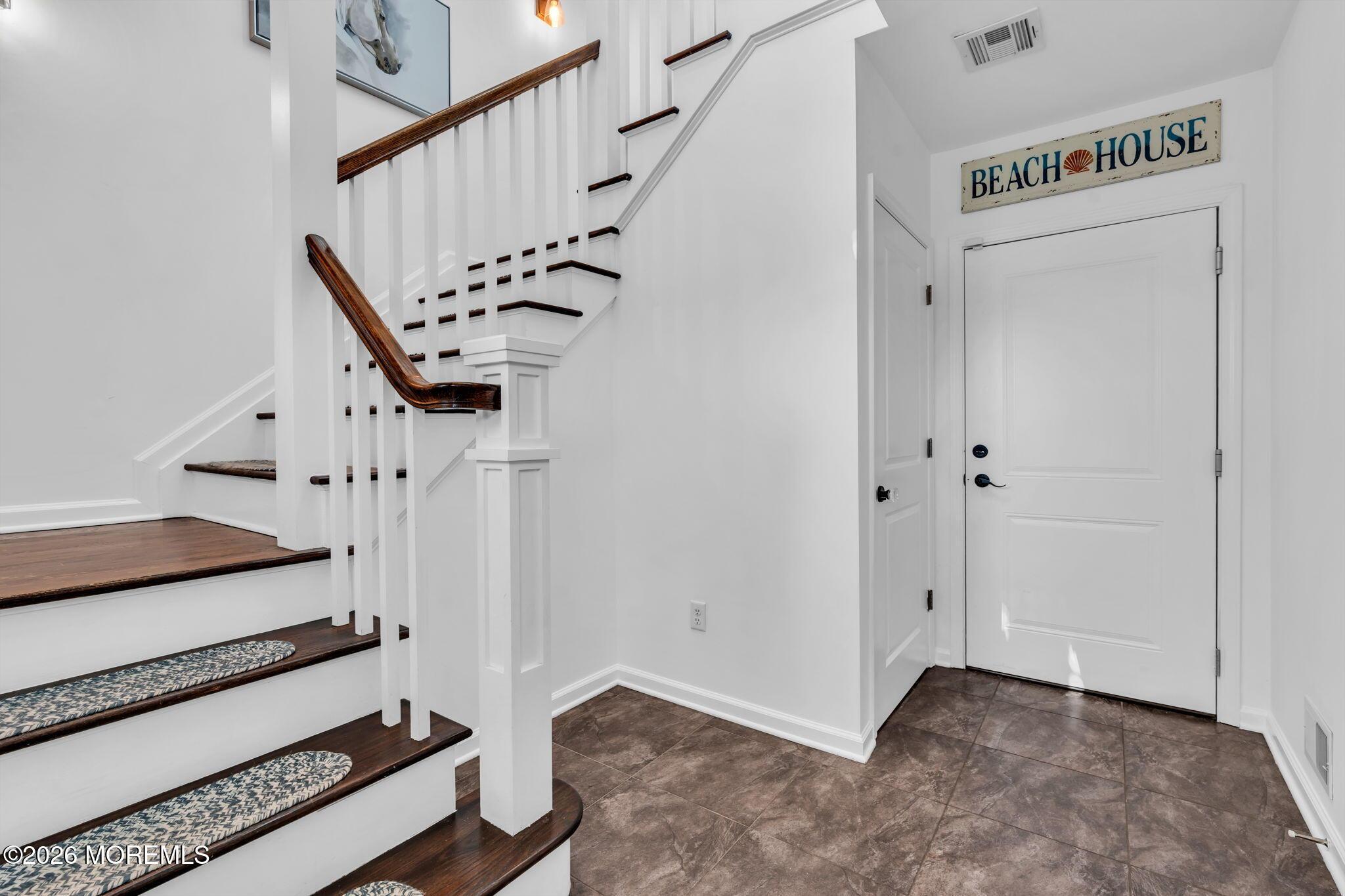 Image 4: Garage Access