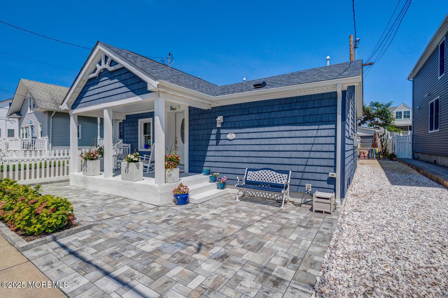Image 3: 126 N St Seaside Park NJ 08752-large-003