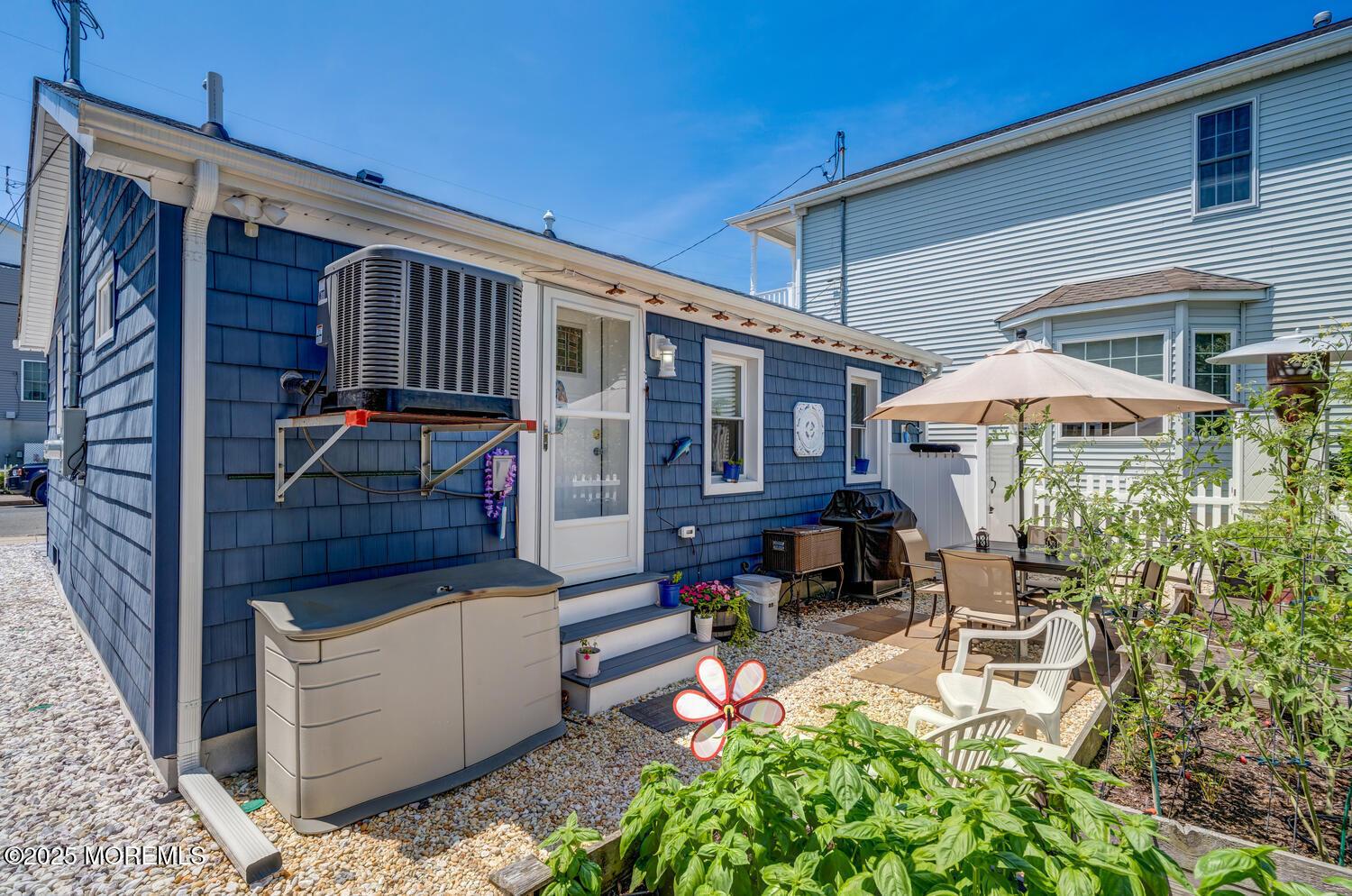 Image 4: 126 N St Seaside Park NJ 08752-large-004