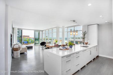15 Morris Avenue Unit 209