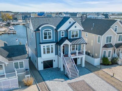 431 Eisenhower Avenue