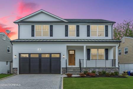 1136 Leonard Road