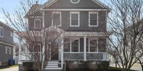 86 Washington Street
