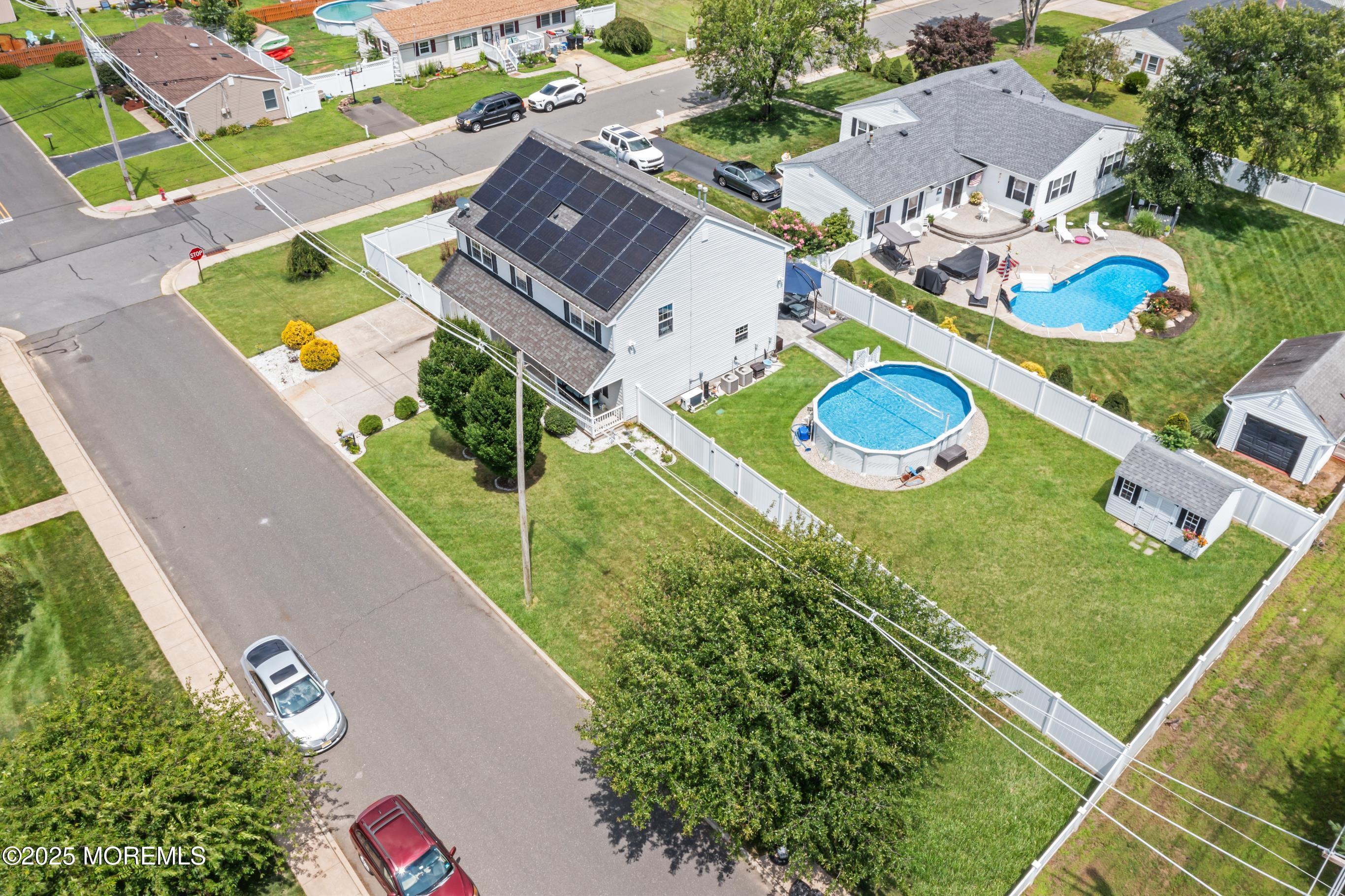 Image 3: 1 maple aerial full property