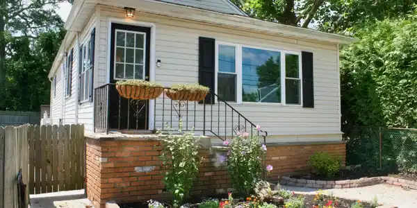 7 Fox Avenue