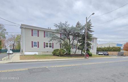 213 Main Street Unit 7